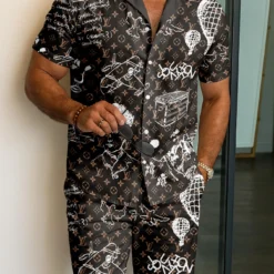 LOUIS VUITTON Limited Edition Hawaiian Shirt & Shorts Summer 2025 LUX-SP+STK-0FHUODFAL