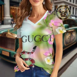 Premium GUCCI V-Neck T-Shirt 💖 Women 2024 LUX- VTX-000BCKC8XVY