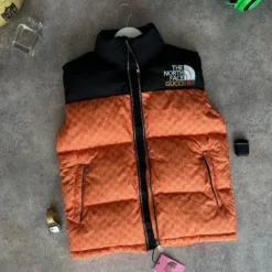 GUCCI Limited Edition Sleeveless Down Jacket LUX-C290-00GUKMFRE6