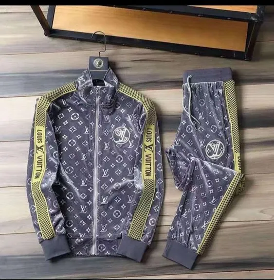 Limited Edition LOUIS VUITTON Tracksuits Hot Trend 2025 MRS-GJK+CK-136825