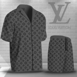 LOUIS VUITTON Limited Edition Hawaiian Shirt & Shorts LUX-CY+STK-VS00GOSMHZTF