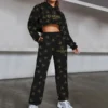 CHANEL Premium Cropped-Hoodie & Pants Set  LUX-CRF+DK-0WD6F57CJ