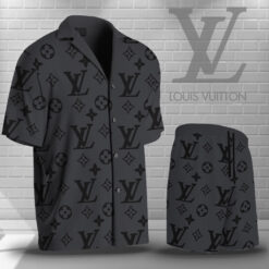 LOUIS VUITTON Limited Edition Hawaiian Shirt & Shorts LUX-CY+STK-VS00TTVU1SVD