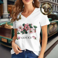 Premium GUCCI V-Neck T-Shirt 💖 Women 2024 LUX- VTX-000EOPWWWEP