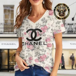 Premium CHANEL V-Neck T-Shirt 💖 Women 2024 LUX- VTX-000MEVLTA2Z