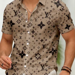 LOUIS VUITTON Premium Short Sleeve Button Shirt LUX-SP-02MFEZVFF