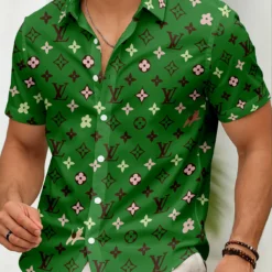 LOUIS VUITTON Premium Short Sleeve Button Shirt LUX-SP-04HPNQILO