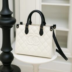 CHANEL Premium Leather Handbag Limited Edition 2025 LUX-PF-0VO5GOBX6