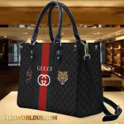 Luxury Brand Leather Handbag 💖 Limited Edition 2024 LUX-F76-000YPA7TEHC