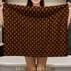 LOUIS VUITTON Luxury Towel Limited Edition 2025 LUX-CYUJ-0EKI3C1CX