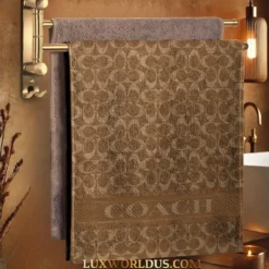 COACH Luxury Towel Limited Edition 2025 LUX-CYUJ-072XZFQZA